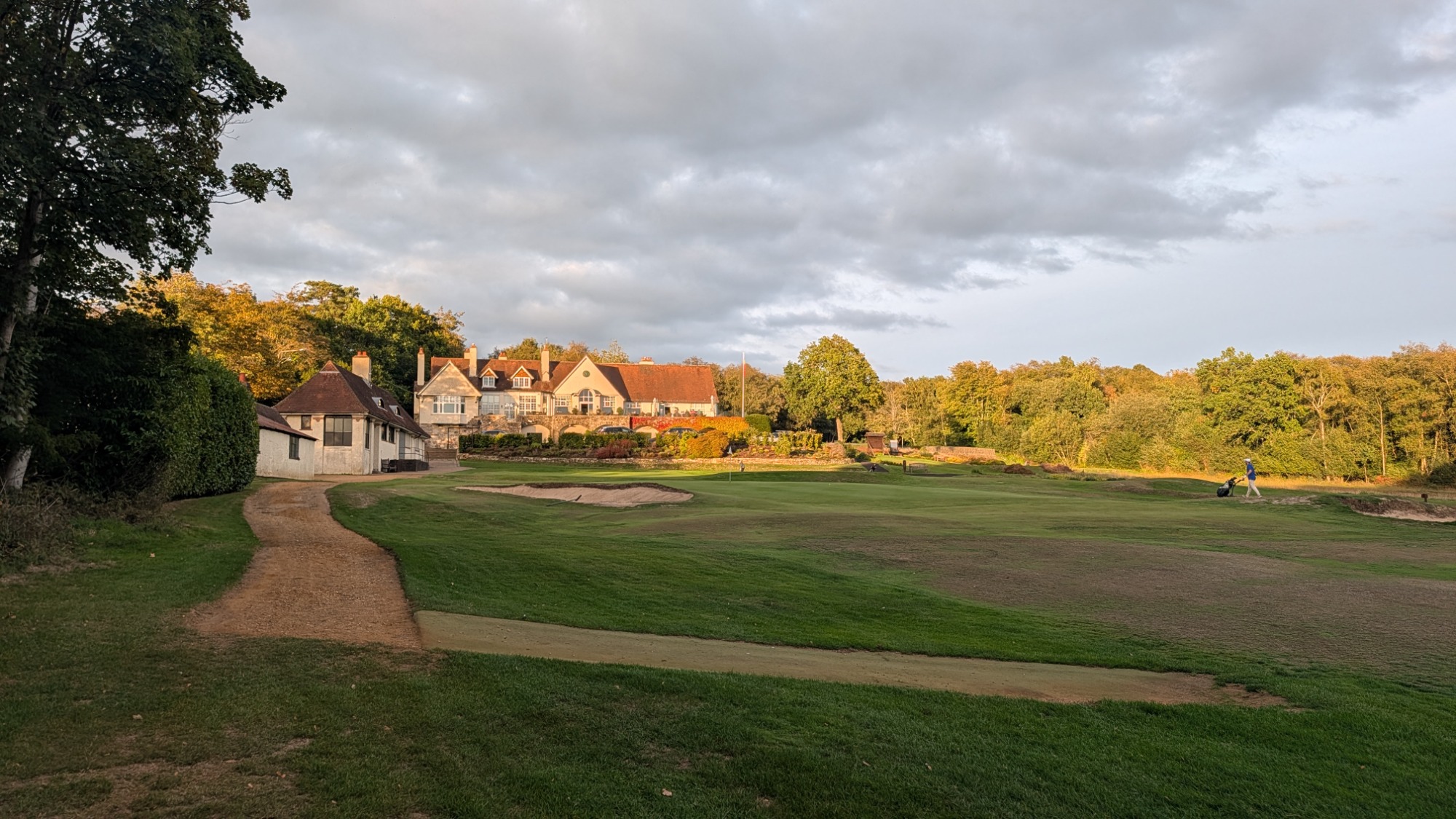 Clubhouse de Crowborough au coucher du soleil